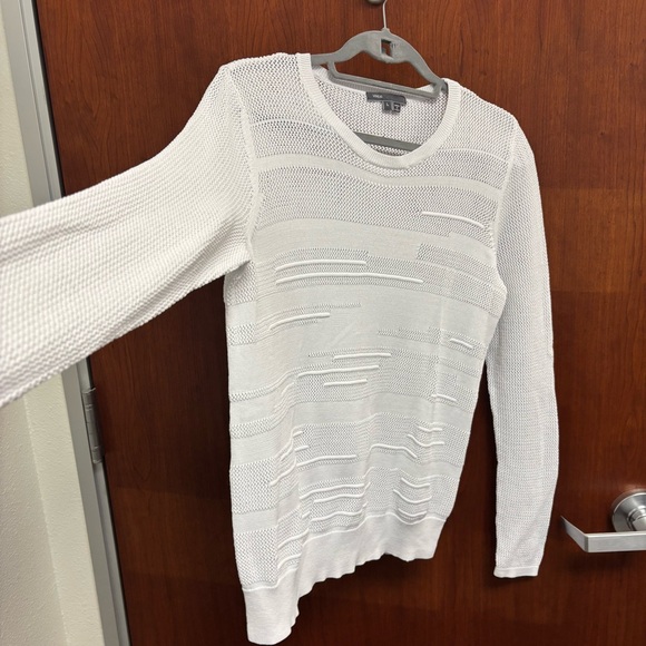 VINCE Mesh Knit Long Sleeve Crewneck Textured White Sweater size L - Picture 4 of 13